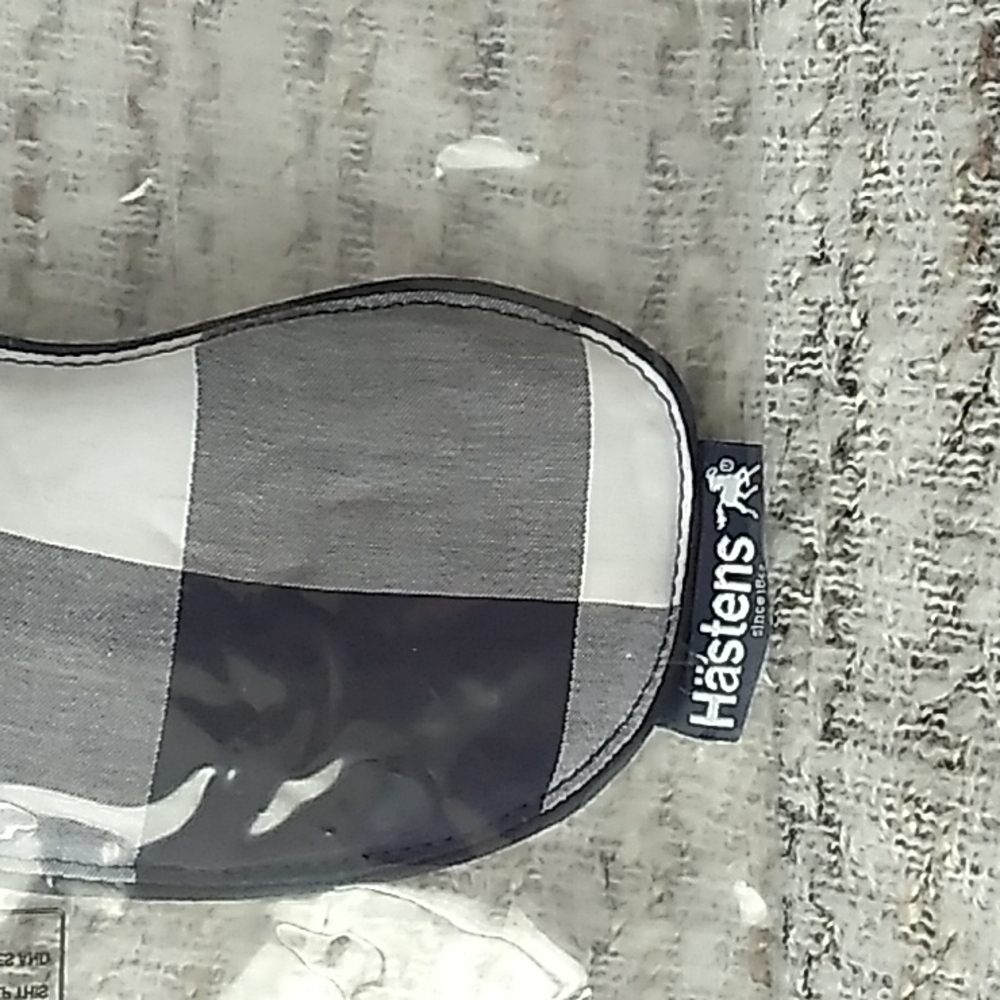 NWT Hastens Beauty Sleep Mask Blue Checkboard - Picture 3 of 5
